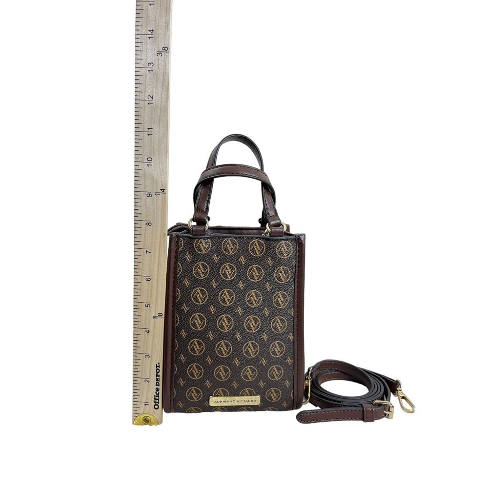 Adrienne Vittadini Signature Collection Phone Holder Crossbody - Picture 6 of 16
